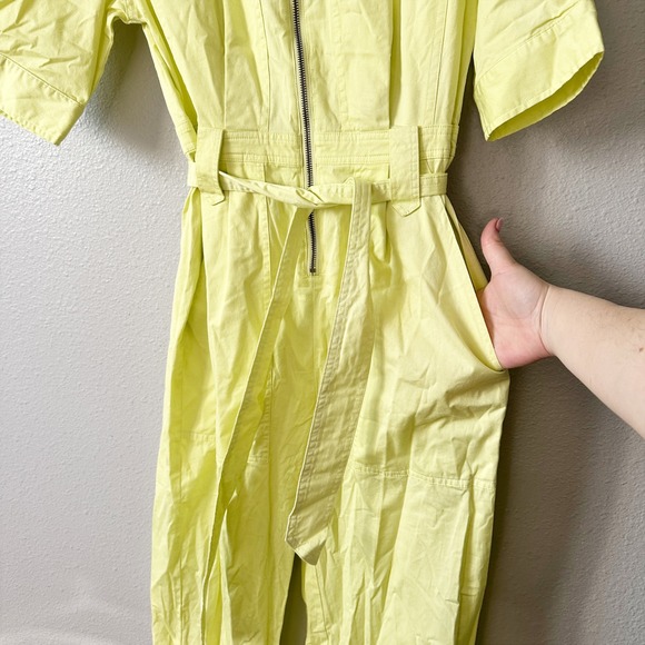Steve Madden Flying Private Jumpsuit Lime Belted Zip Front size medium NEW - Picture 4 of 16